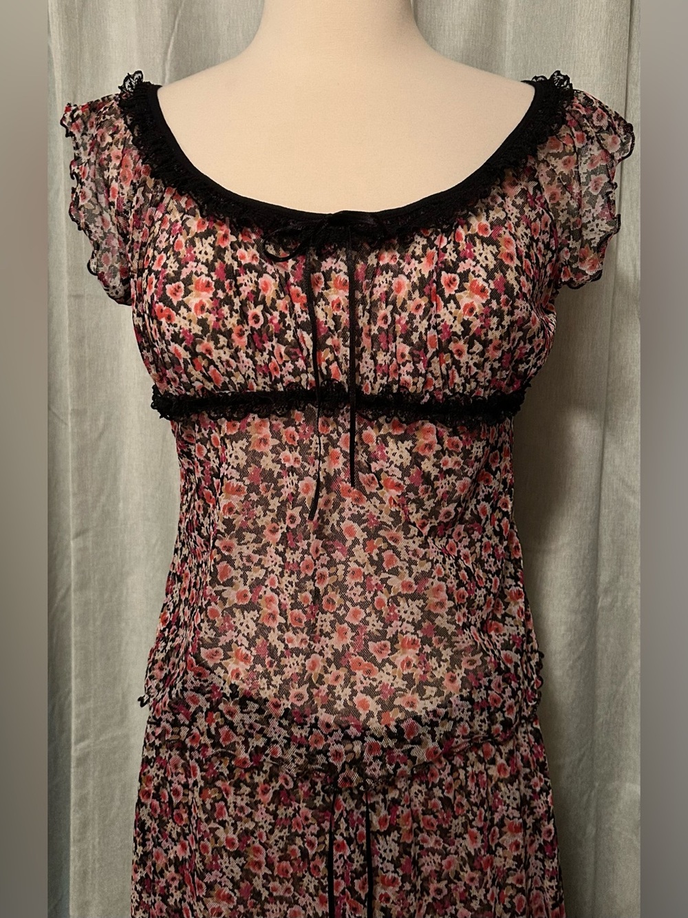 Y2K Victoria’s Secret Pink Label Floral Two-Piece Lounge Set in Black and Pink - Picture 2 of 15